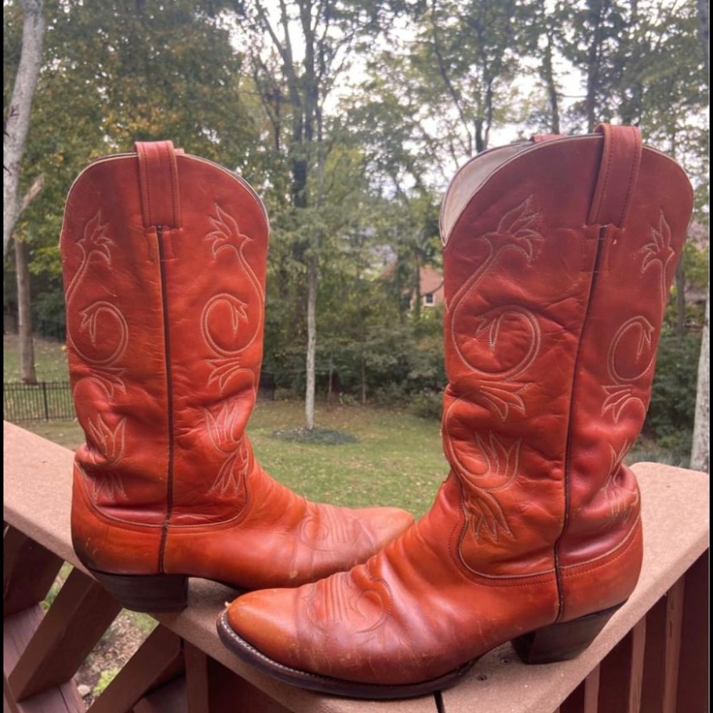 Vintage Tony Lama “Larry Mahan” Men’s size 11 Chestnut Brown Boots